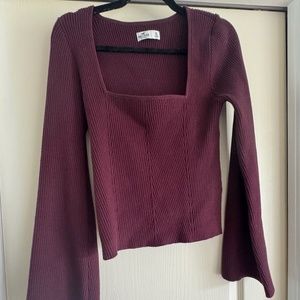 Hollister square neck sweater